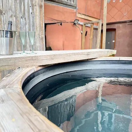 Semesterbostad Aux Berges Du